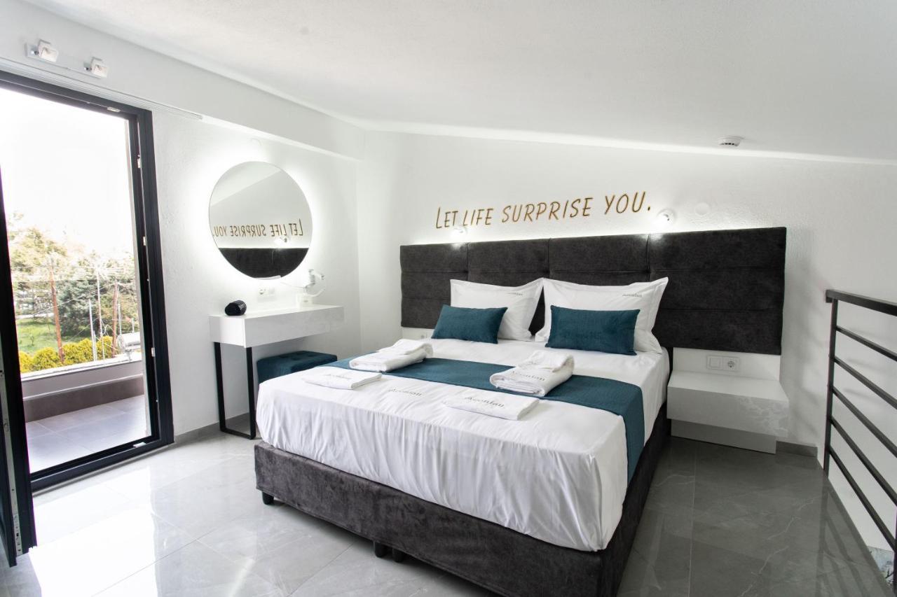 Aeonian Luxury Suites Asprovalta, Adults Only & Kids 12 Plus Dış mekan fotoğraf